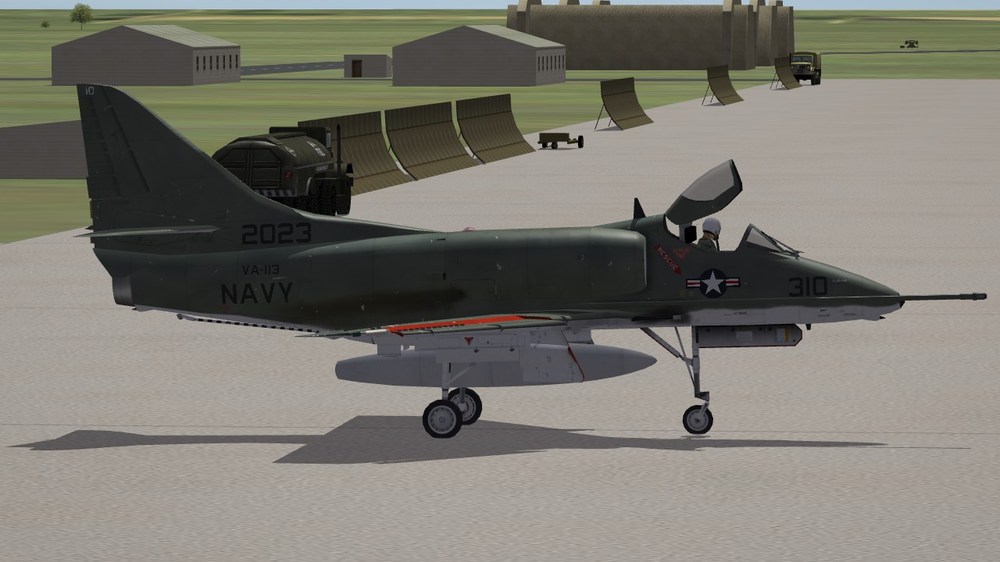 VA-113 (A-4C_65) (2).JPG